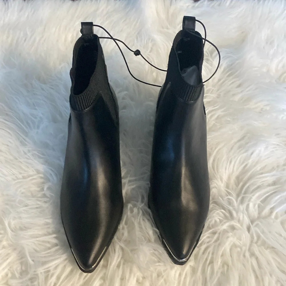 Worthington Black Western Ankle Boots For Women's 7.5M Metal Toe Caps